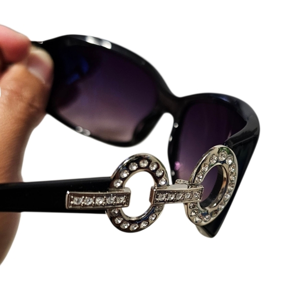 Vittorio Womens Sunglasses - Picture 8 of 10